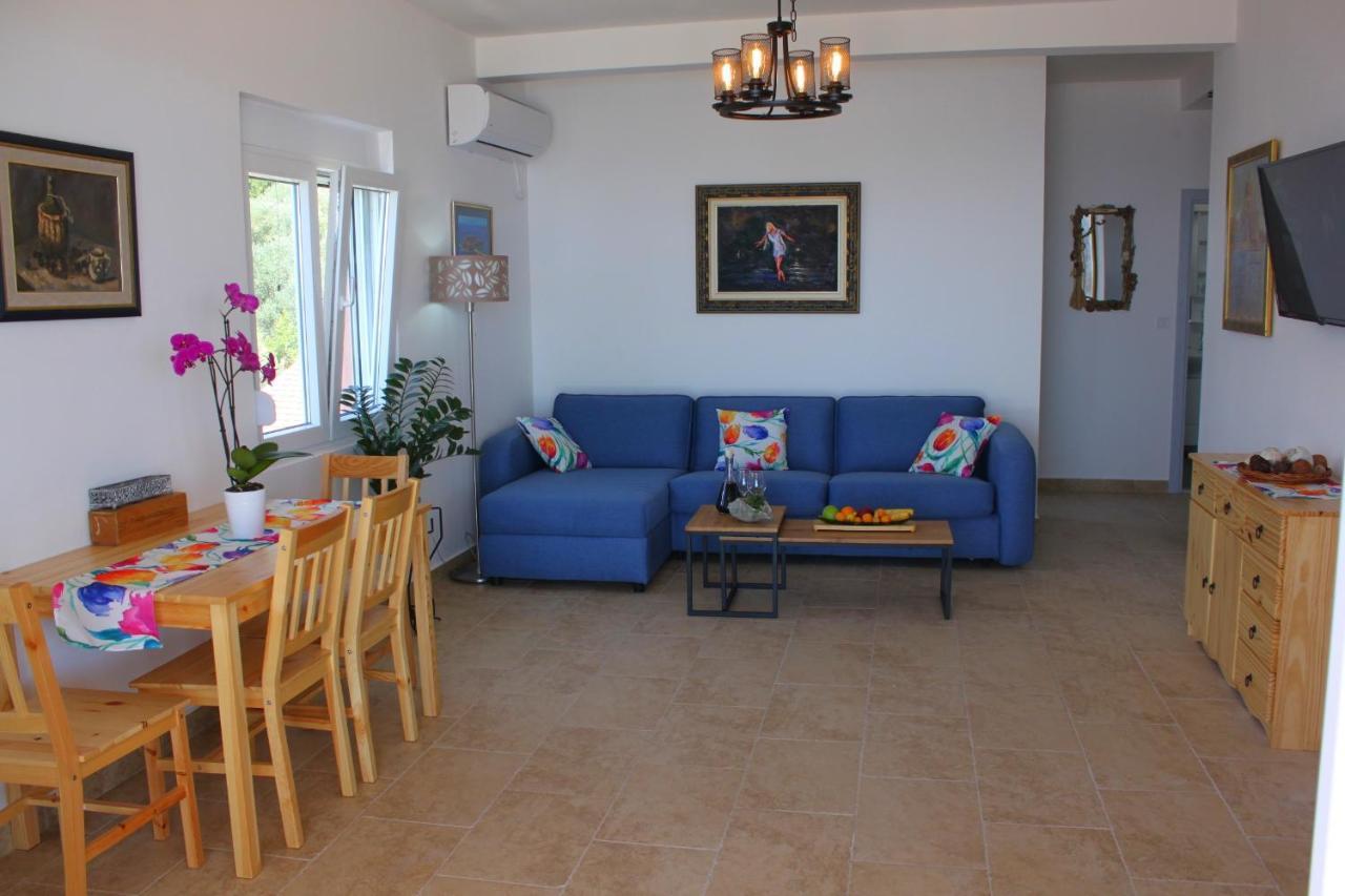 Blue Mediterranean Apartments Sveti Stefan Exterior photo
