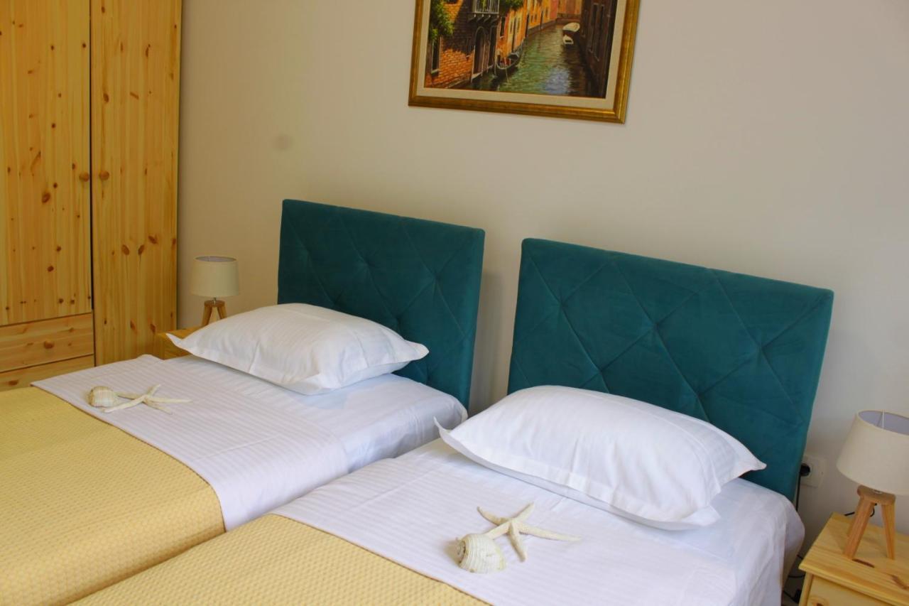Blue Mediterranean Apartments Sveti Stefan Exterior photo