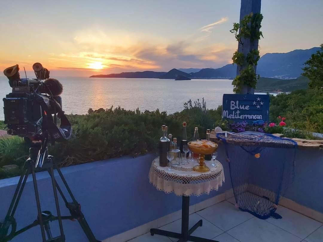 Blue Mediterranean Apartments Sveti Stefan Exterior photo